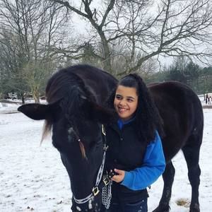 Meet your Posher, Brittney